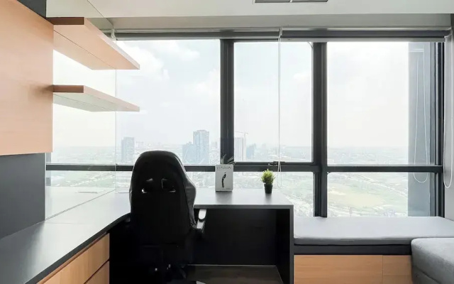 Urban Industrial Touch 1Br Apartment At The Smith Alam Sutera