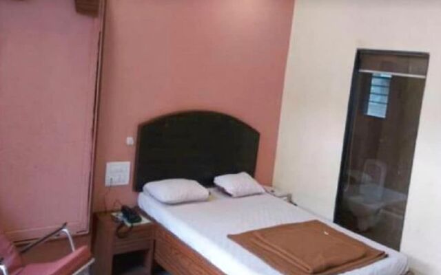 Royal Hotel  - Matheran