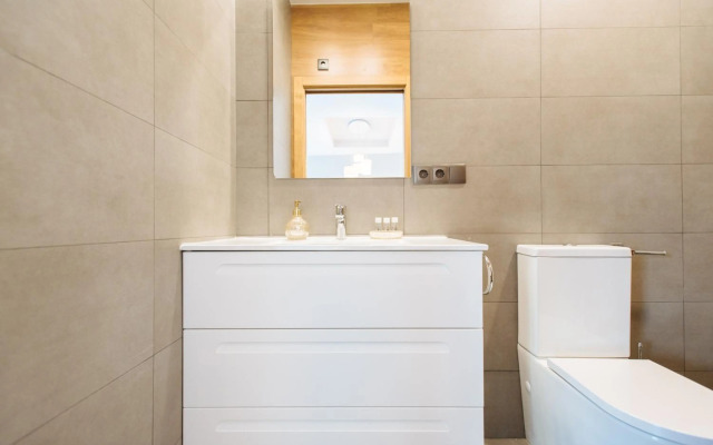 Guadalupe 15 by Magno Apartments