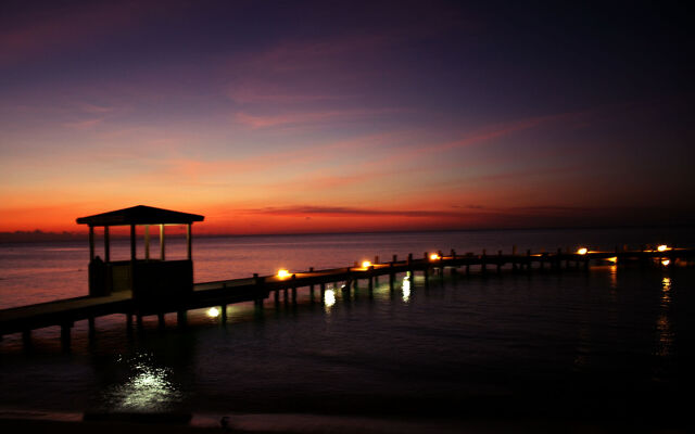 Infinity Bay Spa & Beach Resort