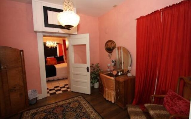 115 Austin Place Suite #1