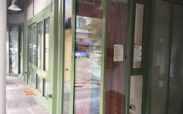 Duplex Studios for 6 People