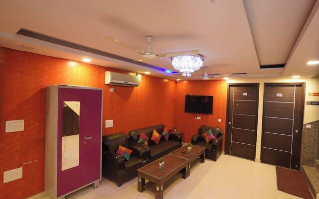 OYO 9150 Hotel Tourist Palace