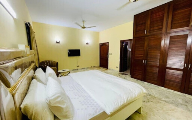 Sea View Karachi DHA Family Guest House