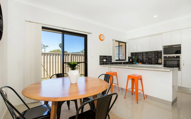 Villa Mare - 4 Mins to Beach