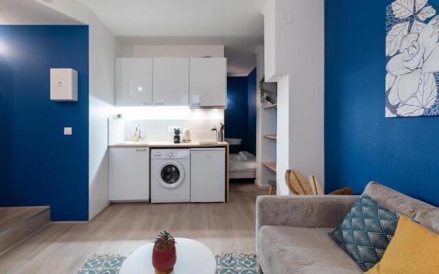 studio blue confort , proche gare part dieu