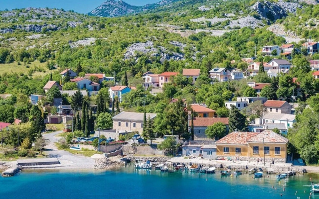 Ivni - Great View - A1