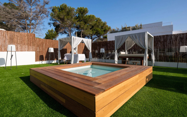 Barceló Portinatx - Adults Only