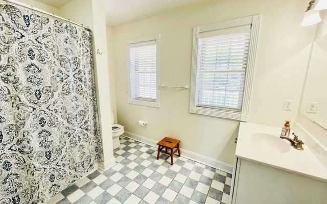 Wilmington Avenue 20B