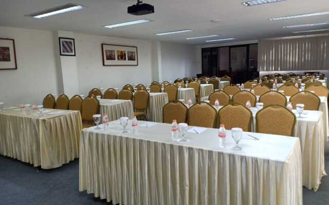 Cantya Hotel