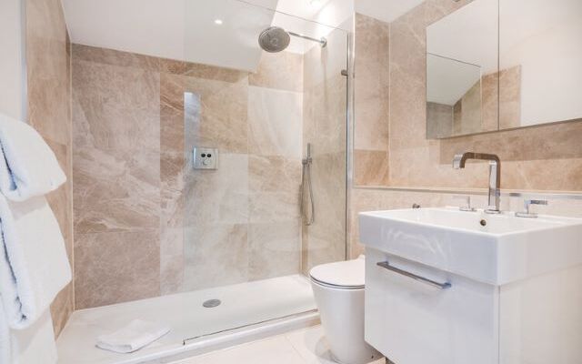 Lincolns Inn Apartments, London