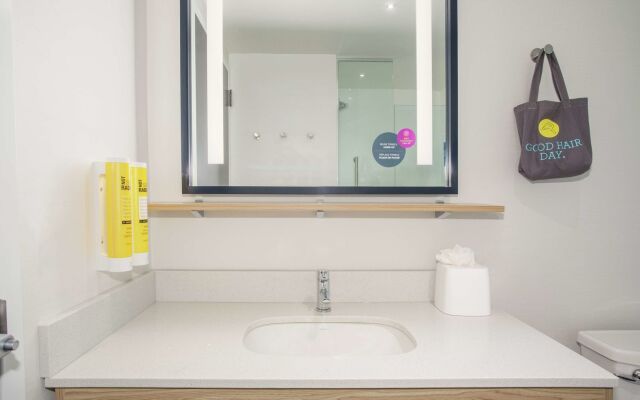 Tru by Hilton Salt Lake City Midvale