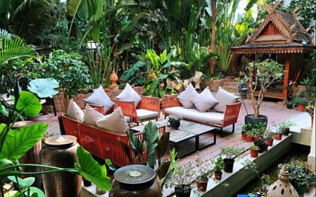 Xishuangbanna Jinghongyun Jintai Resort Hotel