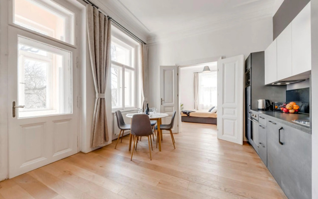 Kaizl Park Residence