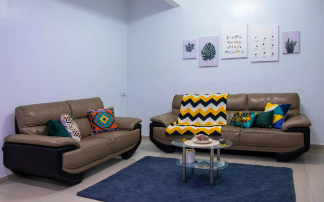 Sky Family& Friends Gathering Ipoh Corner Lot -13-18 pax – Hotel Rooms – Ipoh
