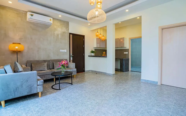 Rainforest Hotel by NSUN