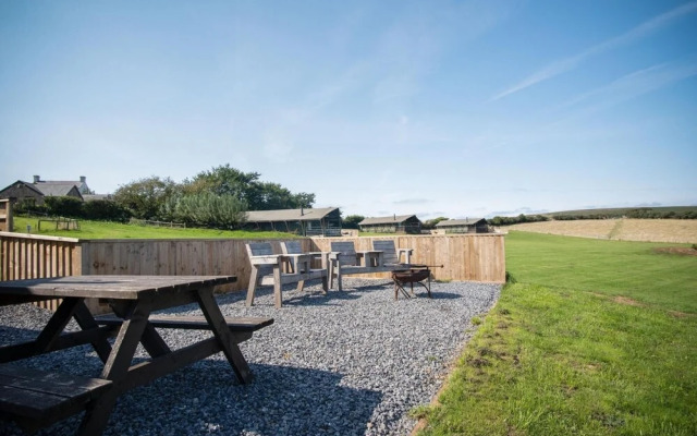 Three Cliffs - Safari Glamping Tent - Llangennith