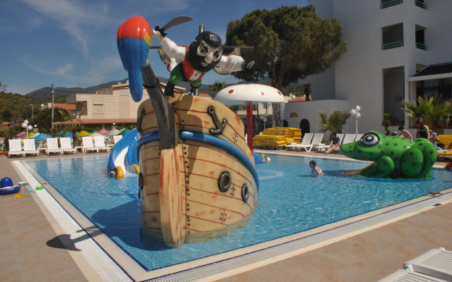Hotel Grand Efe