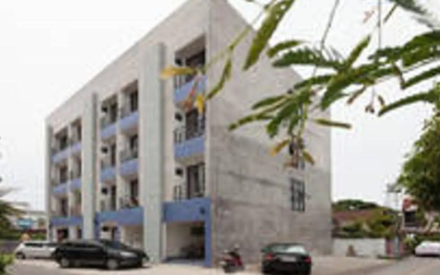 Paradee Residence