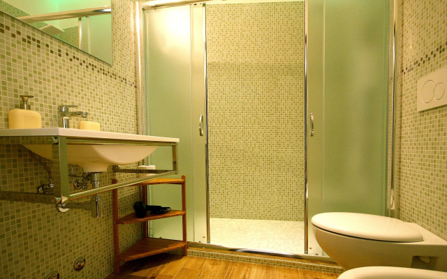 Passenger Vatican Relais