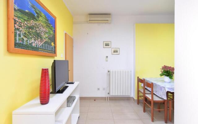 Apartments Biskupije 810