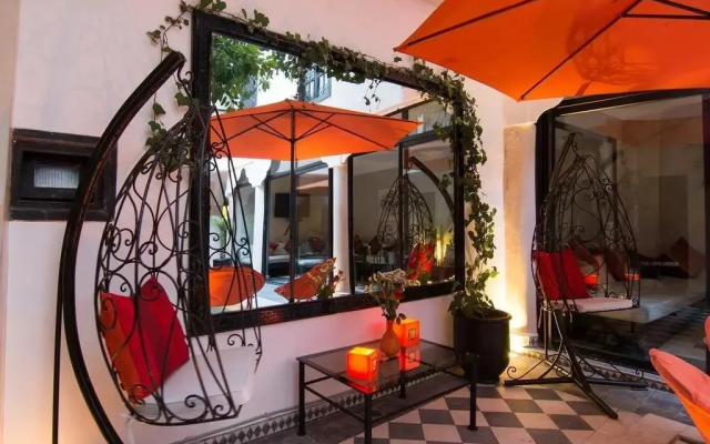Riad Dar Lyna