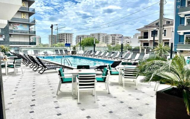 Havana Studio-Alezzi Nord 10 (piscina&loc parcare)
