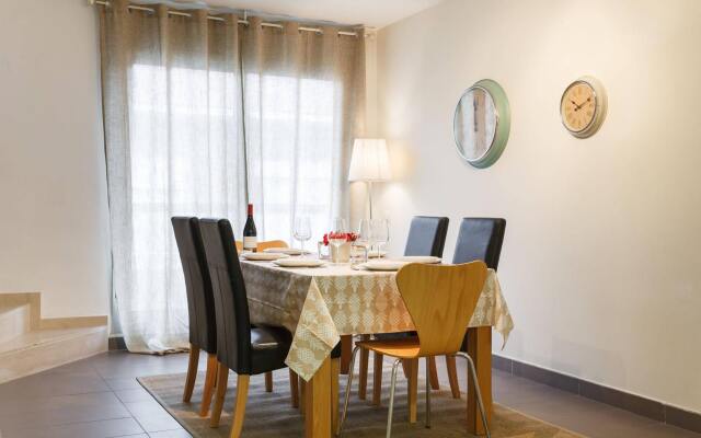 Apartamentos Cornellalux