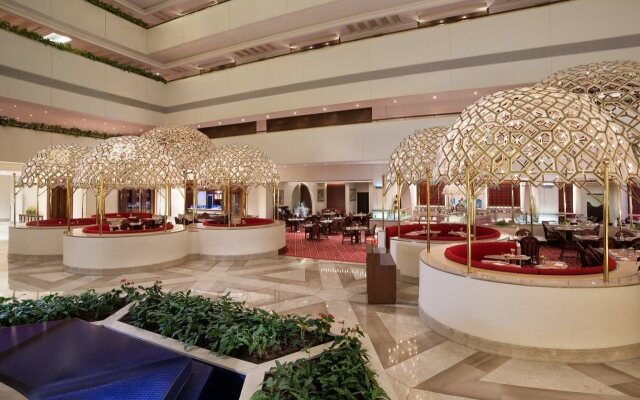 Sheraton Grand Doha Resort & Convention Hotel