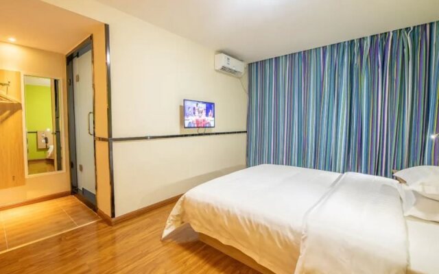 Orange Fashion Apartment (Guangzhou Xiajiao Metro Station)