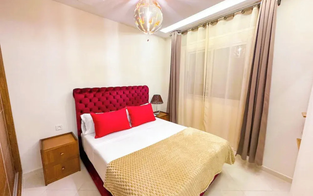 Elite Holiday Homes - Luxury & Centric Flat