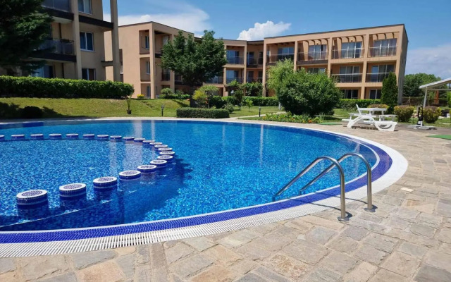 Sozopoli Hills, app B7