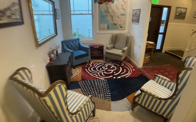 San Anselmo Inn