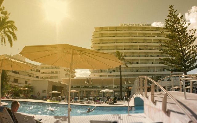 CM Playa del Moro Hotel
