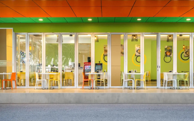 Zest Harbour Bay Batam by Swiss-Belhotel International