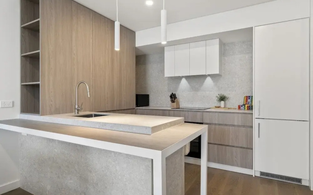 Trendy 1-bed Retreat in Fremantle With Rooftop