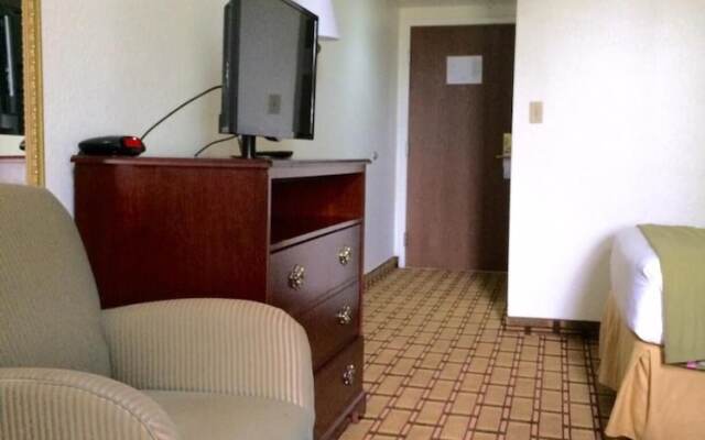 Ruskin Inn Tampa-Sun City Center