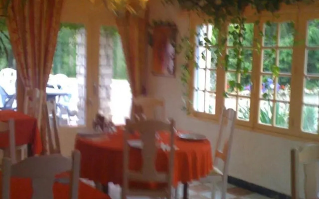 Hotel Restaurant lOustal