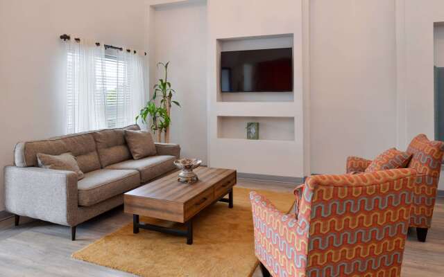 Econo Lodge Inn & Suites Port Arthur near Sabine Pass