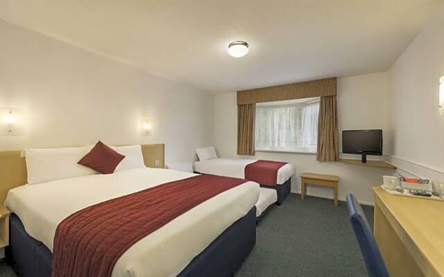 Days Inn Basingstoke East