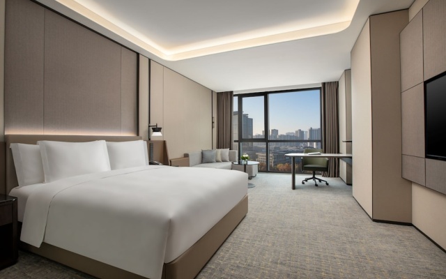 Crowne Plaza Zhengzhou High Tech Zone by IHG – Guest Rooms – Zhengzhou