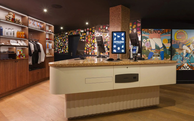 RockyPop Grenoble Hotel