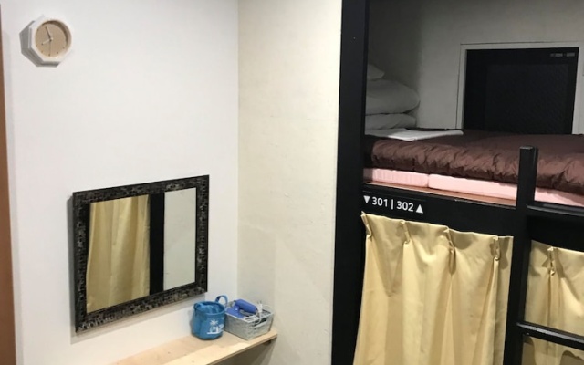 기숙사 내 침대 (남성용 기숙사) 사진 1