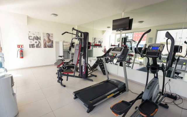 Redwood Villas Extended Stay Zona Industrial