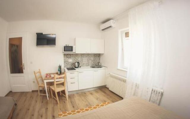 Apartments City of Hearts 1 & 2