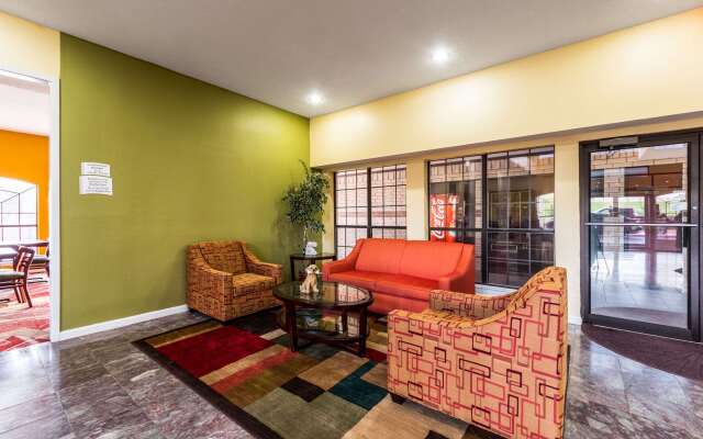 Quality Inn University near Downtown