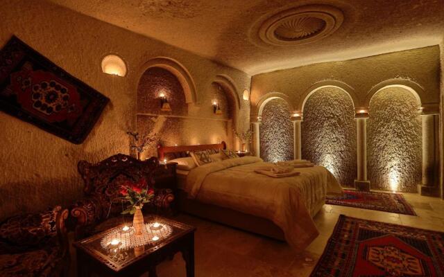 Safran Cave Hotel