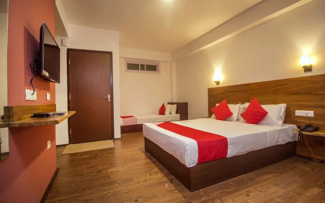 Silver Wood By OYO Rooms