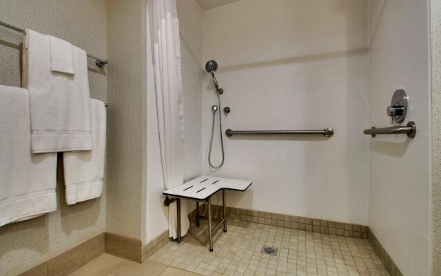 Holiday Inn Express Lexington East - Winchester by IHG