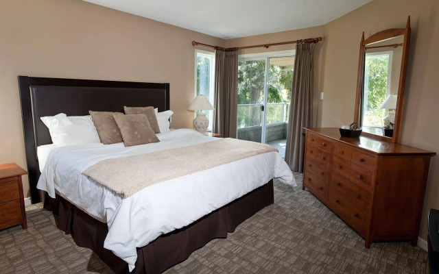 Pacific Shores Resort & Spa